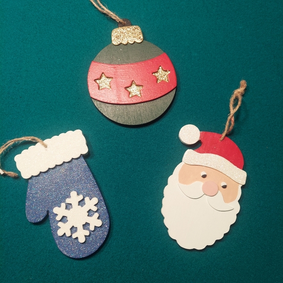 Eleven Handmade Christmas Ornaments - Picture 1 of 7